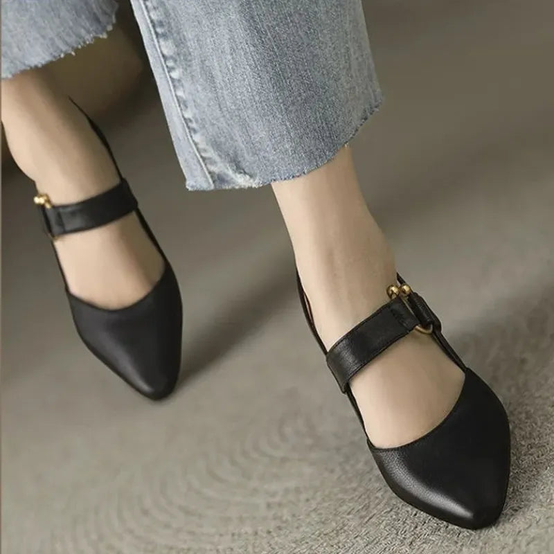 Divina | Elegant Heel