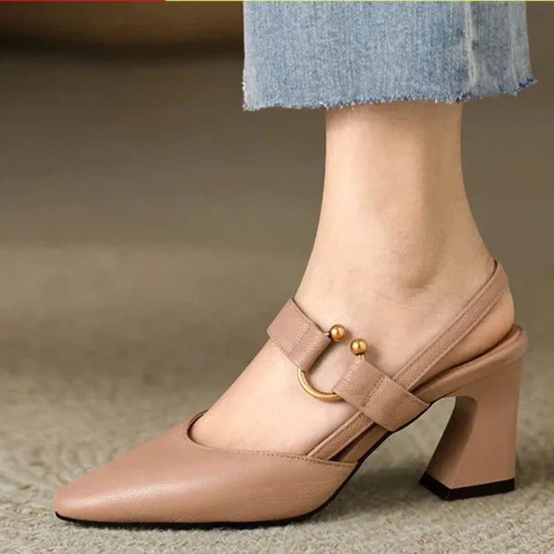 Divina | Elegant Heel